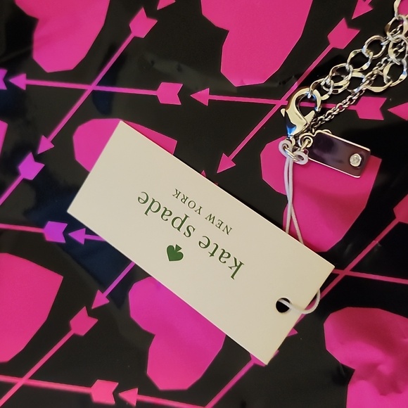 NWT Women's Kate Spade Silvertone Necklace 18" with bag - Picture 5 of 5